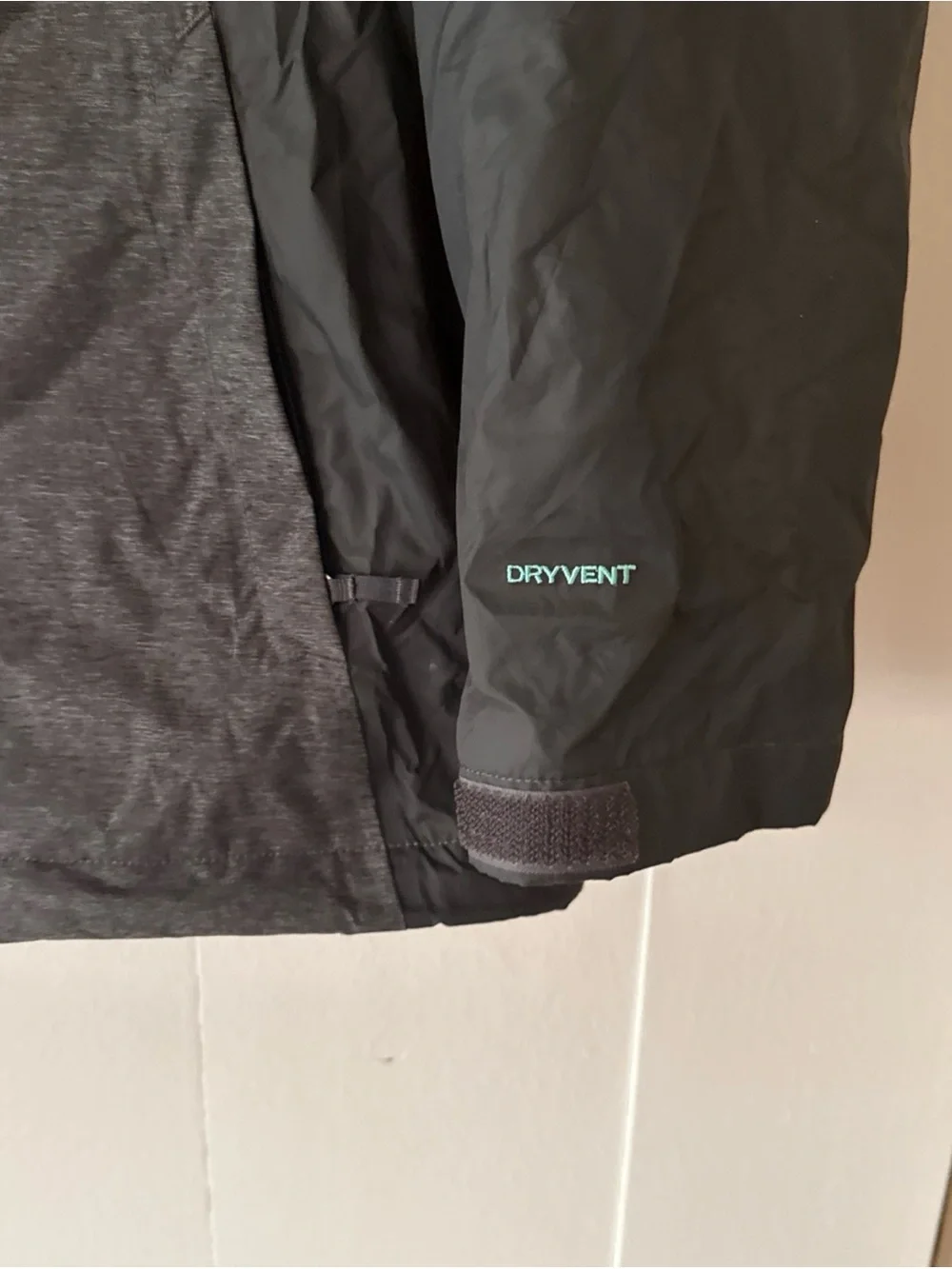 The North Face Girls Dryvent Rain Jacket 14/16